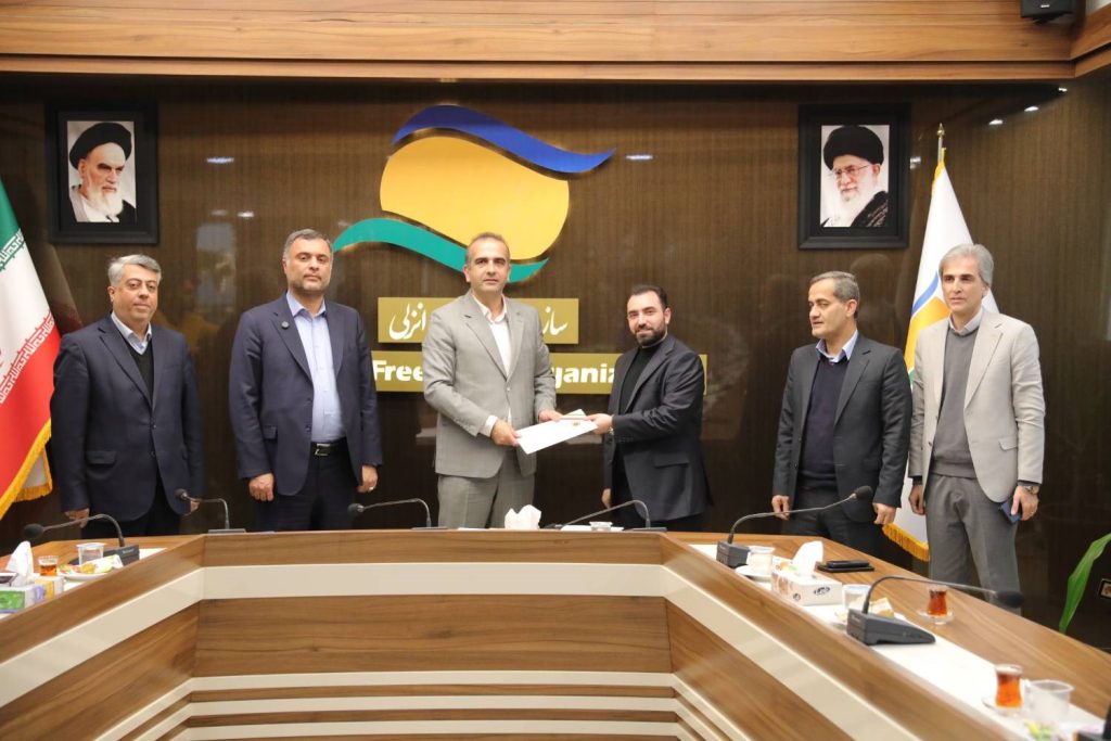 زیست‌بوم فناوری مشترك با كشورهای حاشیه دریای كاسپین را ایجاد می‌كنیم