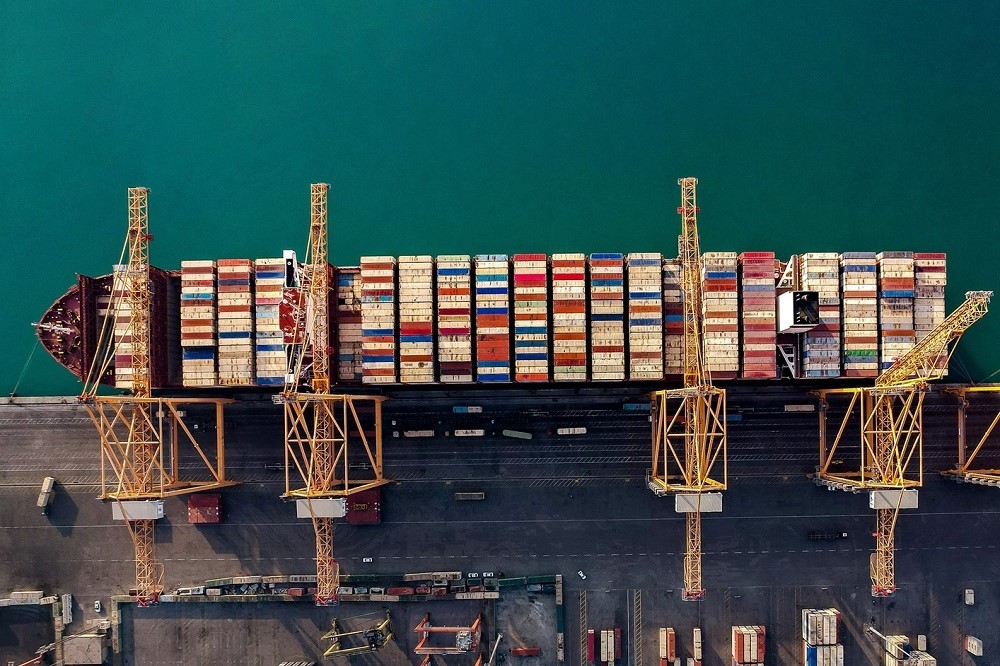 گروه کشتیرانی رتبه اول حمل‌ونقل شد