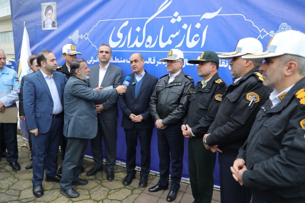 آغاز شماره گذاری خودروهای تا 5 سال كاركرد با پلاك منطقه آزاد انزلی