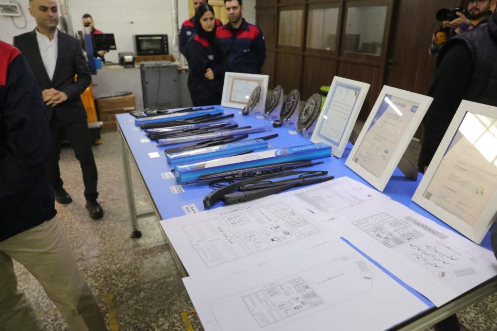 با حضور معاون رییس جمهور صورت گرفت: افتتاح و آغاز عملیات اجرایی 46 طرح سرمایه‌گذاری و زیرساختی با ارزش 1890میلیارد تومان و اشتغالزایی مستقیم 199 نفر